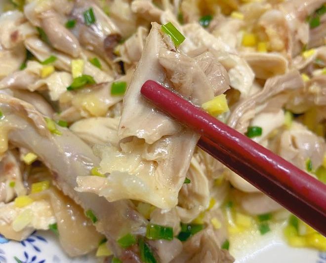 “The Ginger and Scallion Chicken is out of this world.”